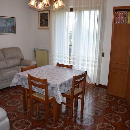 Casa Vacanze Ester Brenzone sul Garda Luaran gambar